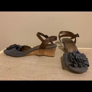 Life Stride Demin Flower Wedges